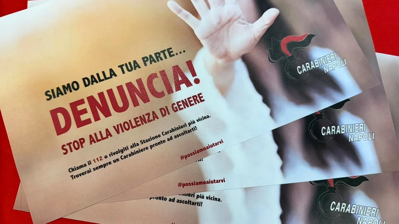 Violenza nel napoletano, stalker aggredisce ex compagna: arrestato 53enne