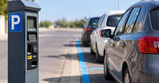 Torre del Greco, strisce blu: dal 16 ottobre parcheggi a pagamento in altre cinque strade