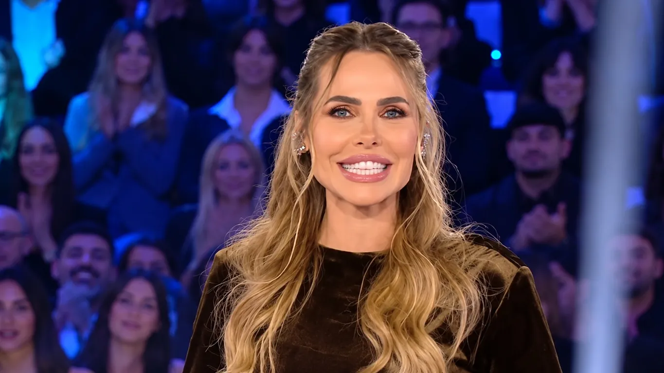 Ascolti Tv, The Voice Senior trionfa ancora: Grande Fratello Vip in calo, ecco i dati Auditel