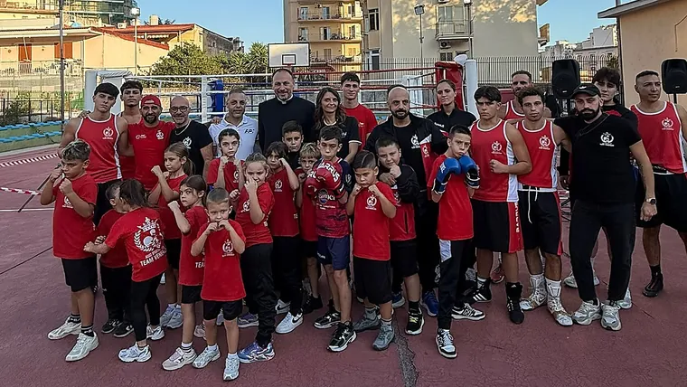 Torre Annunziata, iniziative per la festa del 22 Ottobre: l'AUSE inaugura il XII trofeo di boxe