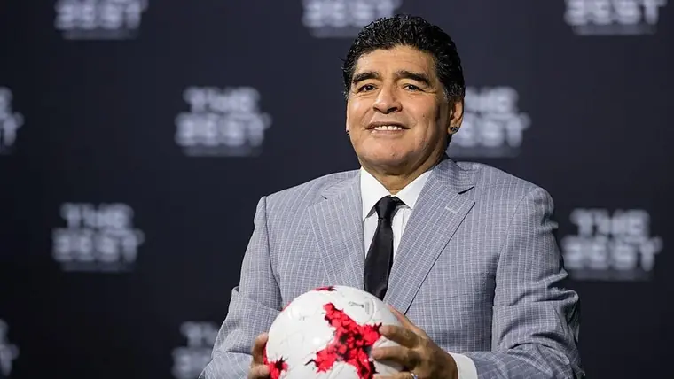 “L'Arte non ha distanze”: mostra degli artisti argentini con un omaggio speciale a Maradona