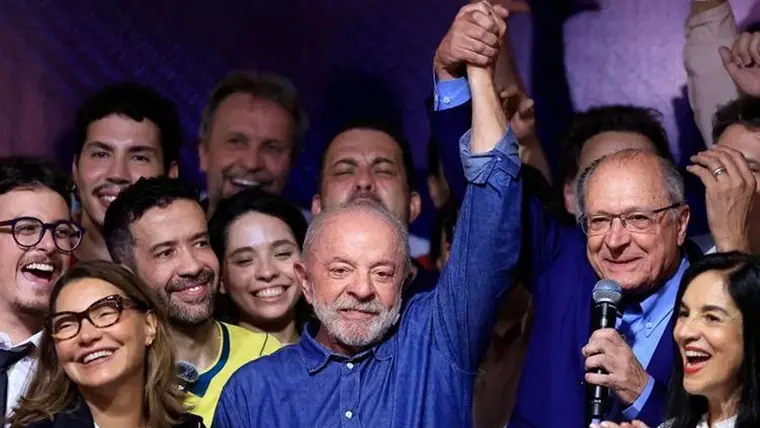 Lula rieletto presidente del Brasile, Bolsonaro battuto al ballottaggio