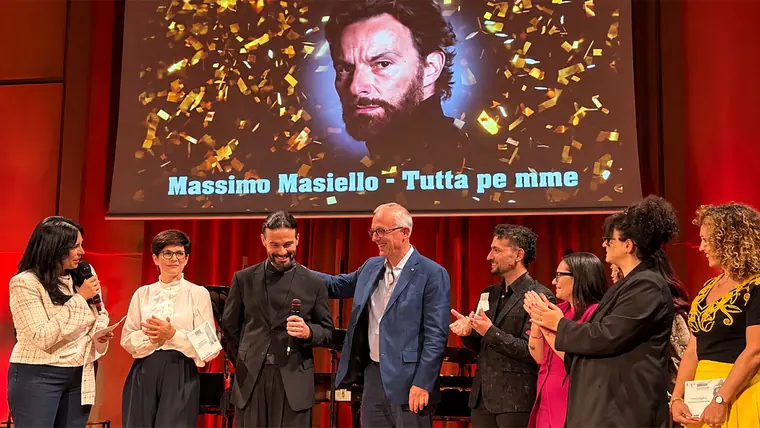 Massimo Masiello conquista il Premio Sergio Bruni con «Tutta pe mme!»
