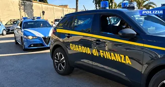 Frattamaggiore, buco da 2 milioni di euro al Consorzio cimiteriale: 10 indagati