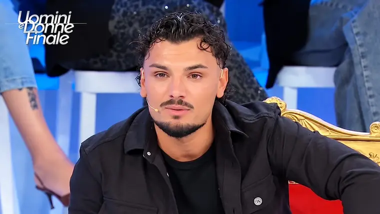Uomini e Donne, nuova segnalazione su Giovanni Grazioso: «Mi scrisse mentre stava con Sabrina»