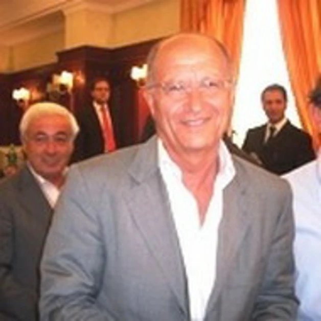 Api, UdC e Orgoglio e Dignità contro il dirigente Orrico. Frattura in Giunta 