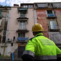 C.mare di Stabia. Messa in sicurezza edifici via Visanola