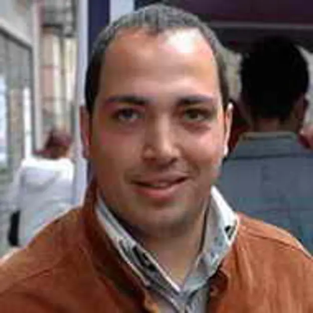 Il Partito Democratico: «Starita ha ridotto la città in coma, ora vada via!»