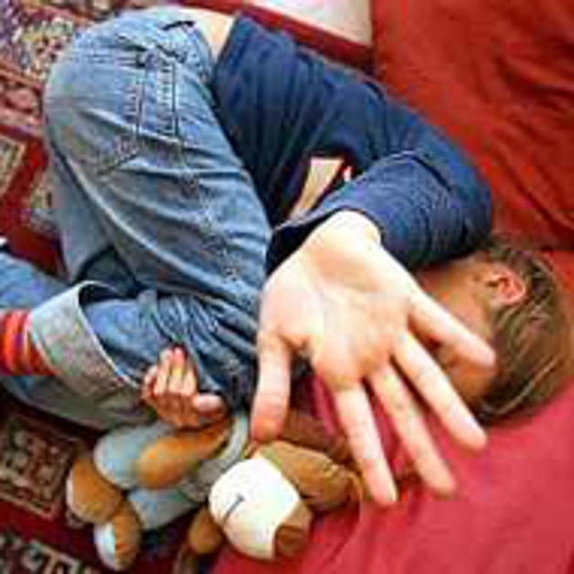 Abusi su 12enne in casa famiglia, arrestato il figlio del custode