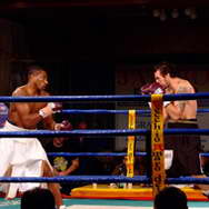 Boxe: Grande prova di Salvatore Annunziata