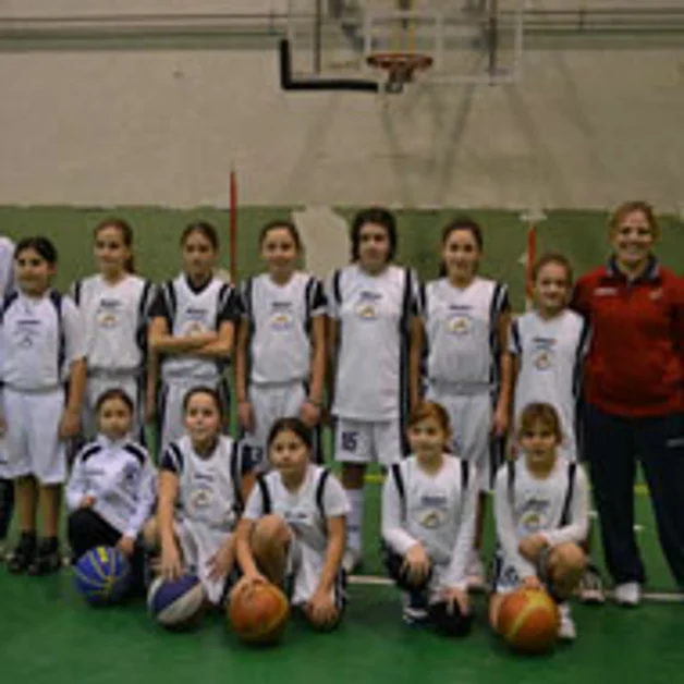 Storico esordio in campionato del Basketorre femminile