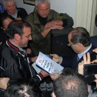 I lavoratori socialmente utili incontrano Di Pietro