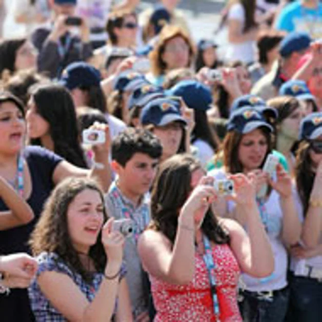Pompei. Il Meeting dei Giovani si chiude nel dolore per i fatti di Brindisi