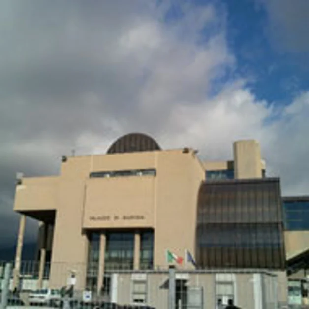 Crac Deiulemar, nove arresti. Sotto accusa le famiglie di armatori