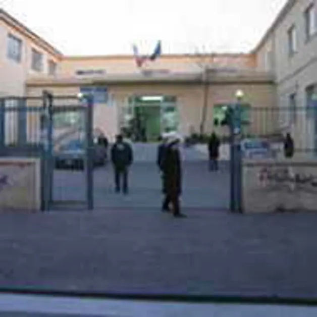La crisi non risparmia la scuola torrese