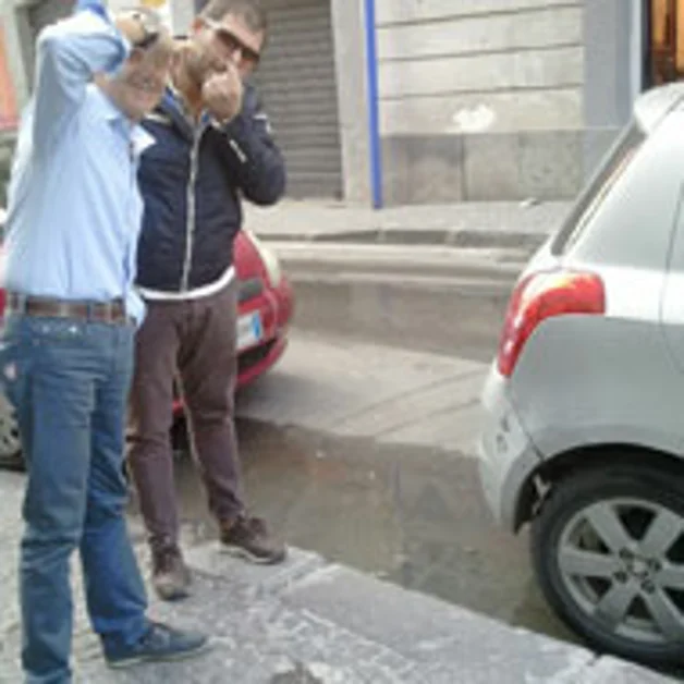 Fogna in tilt, protestano i commercianti di corso Vittorio Emanuele 