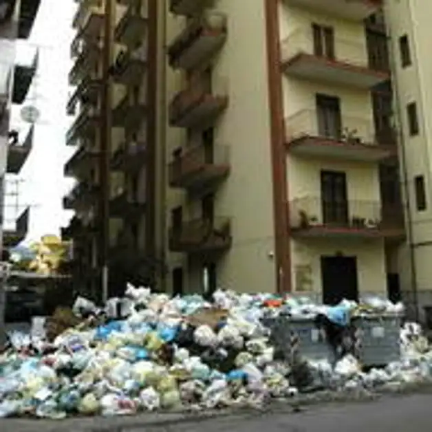 Perché non è diminuita la tassa sui rifiuti?