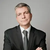 Primarie centrosinistra, nasce il comitato "Oppure Vendola"