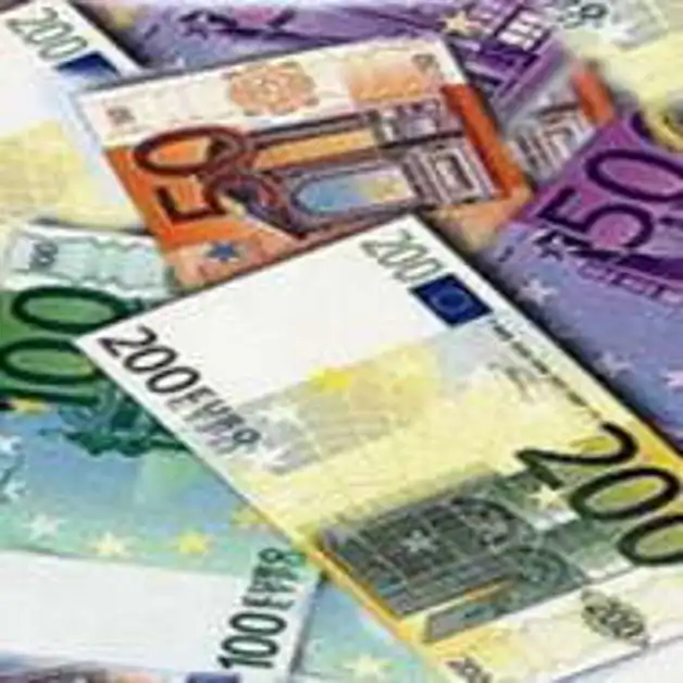 Salario minimo garantito, il silenzio dei partiti