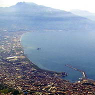 Cozzolino: «Distretto industriale: occorre concretezza»