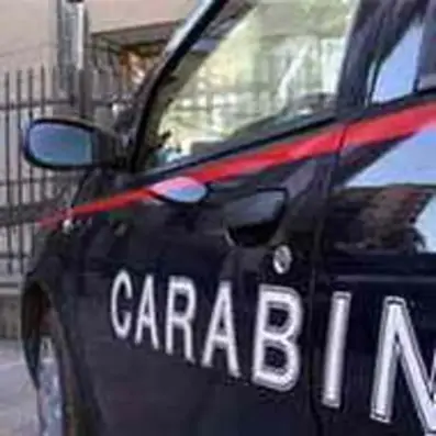 Arrestate madre e figlia: gestivano un droga-shop 