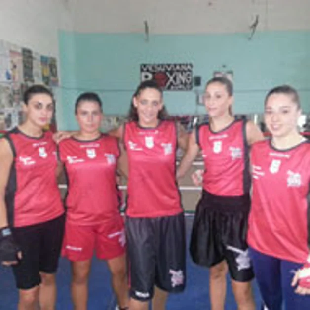Pugilato femminile, le «ragazze terribili» della Boxe Vesuviana