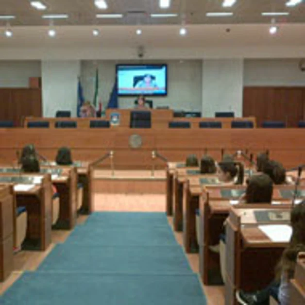 Torre del Greco. Studentesse "onorevoli" per un giorno