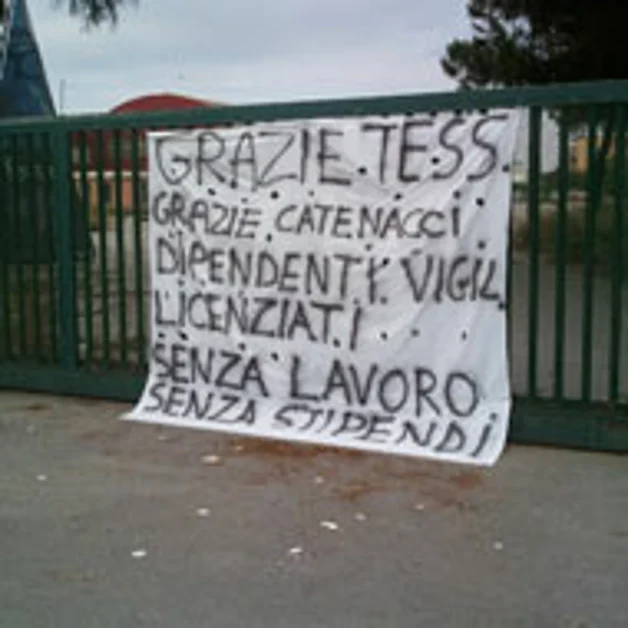 La Tess non paga, licenziati cinque dipendenti vigilanza area ex Metalfer