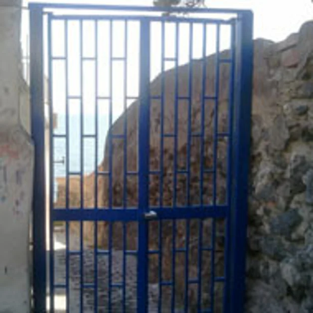 «Via il cancello dall´Oncino», manifestazione del Comitato