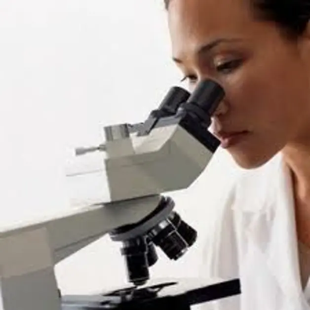 Pompei. Raccolta fondi per la ricerca sulla cura dei tumori