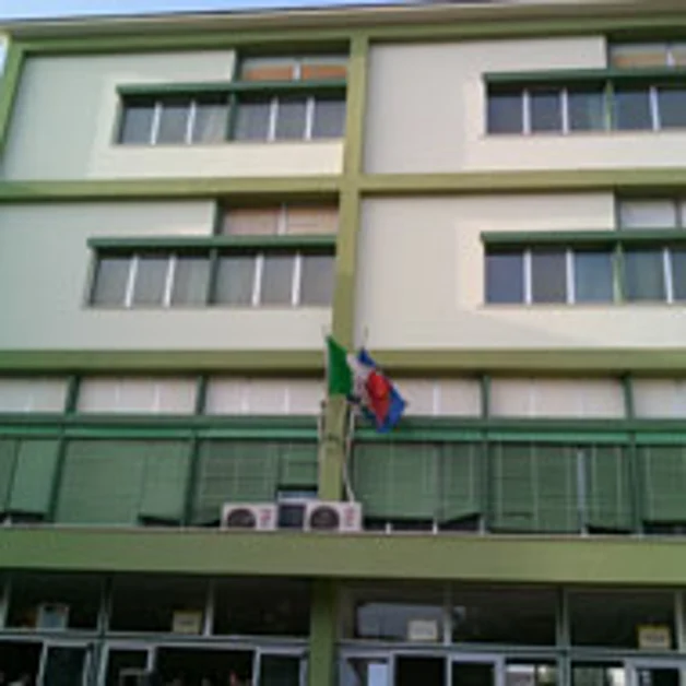 Scuola Media Pascoli, finalmente le palestre