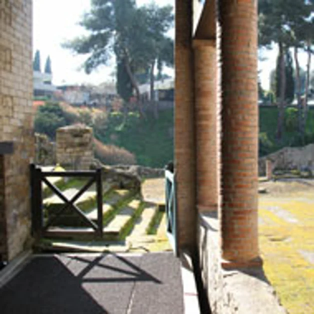 Pompei. Percorsi serali agli scavi archeologici