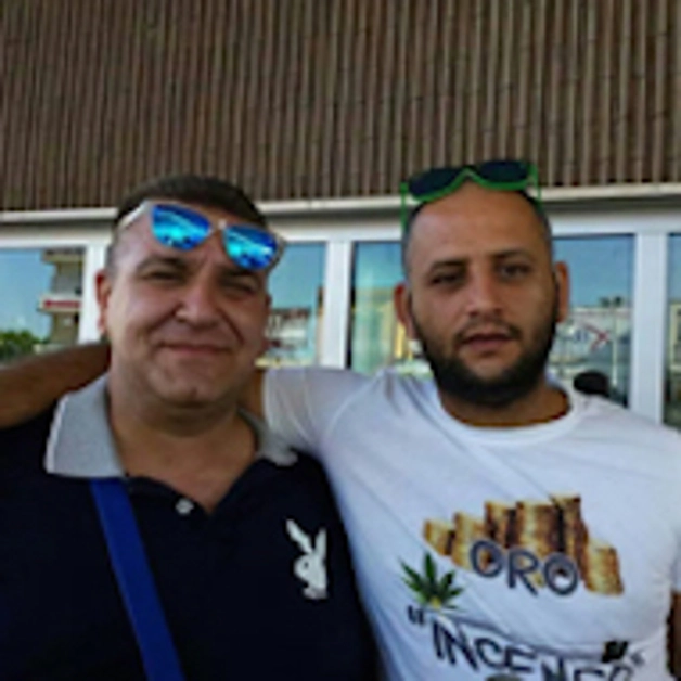 Pompei. Marocchino rapina un clochard, ma viene bloccato da due torresi