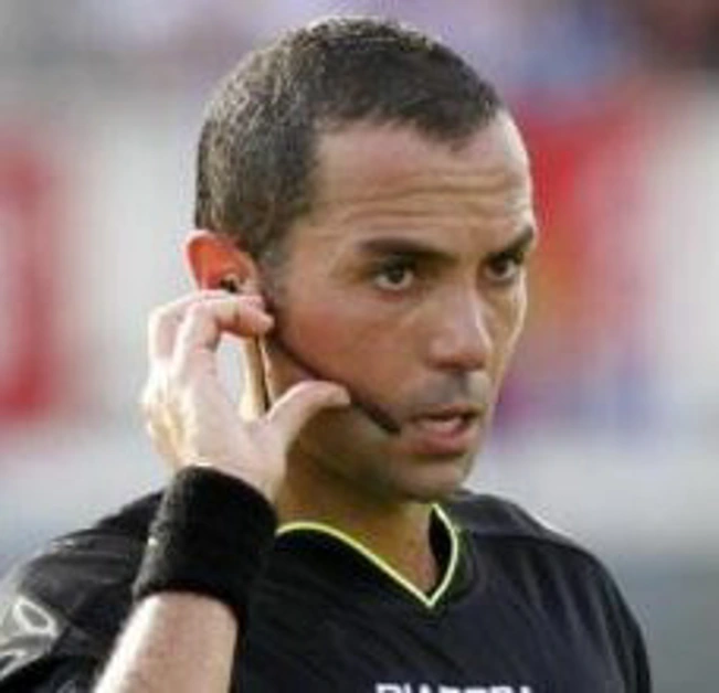 Calcio, serie A: Marco Guida arbitra Roma-Fiorentina