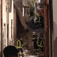 Crollo al Quartiere Carceri, i residenti: lì spesso giocavano i bambini