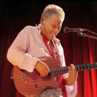 Enzo Gragnaniello in concerto al Pineta Varca d´Oro