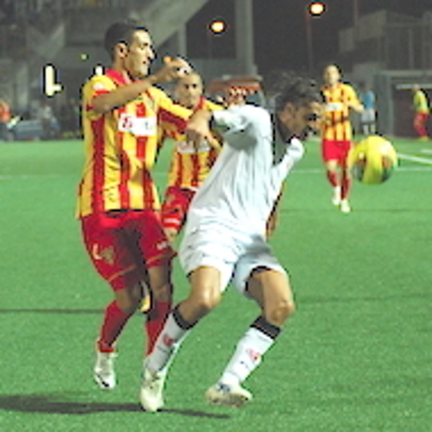 Savoia-Lecce, pari al Giraud. Lunedì posticipo serale a Barletta