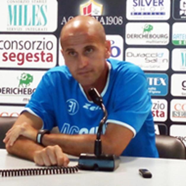 Savoia, esonerato l´allenatore Bucaro. Si attende l´annuncio del nuovo tecnico