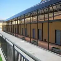 Via Tagliamonte, il Comune di Torre Annunziata fitta i box commerciali