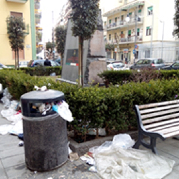 Rifiuti: anno nuovo, abitudini vergognosamente vecchie