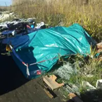 Rovigliano, i vigili sequestrano area privata con rifiuti ed eternit