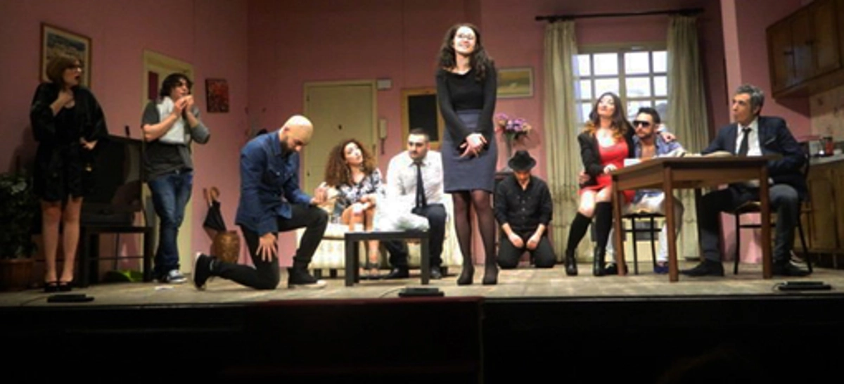 Le relazioni umane della compagnia Satyricon in scena con "Io te sposo"