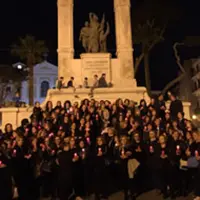 Riforma della Scuola, flash mob dei docenti di Torre Annunziata