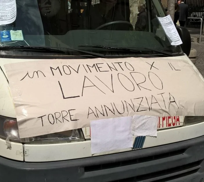 Movimento per il Lavoro, sit-in al Tribunale di Torre Annunziata