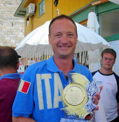 Oggi Capri-Napoli a nuoto per Salvatore Cimmino