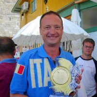 Oggi Capri-Napoli a nuoto per Salvatore Cimmino