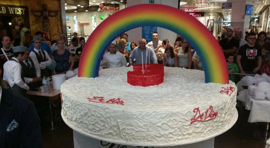 Realizzata a Pompei una torta da quattro  quintali