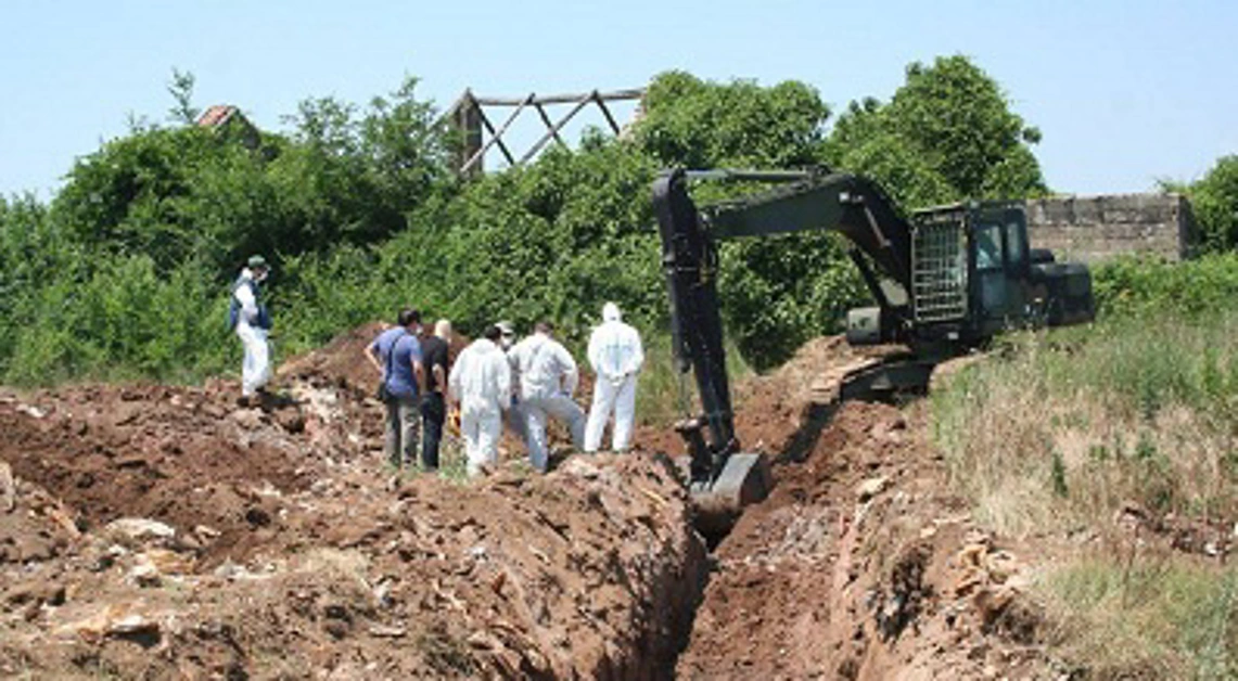 Caserta - Maxi discarica, trovati rifiuti altamente nocivi