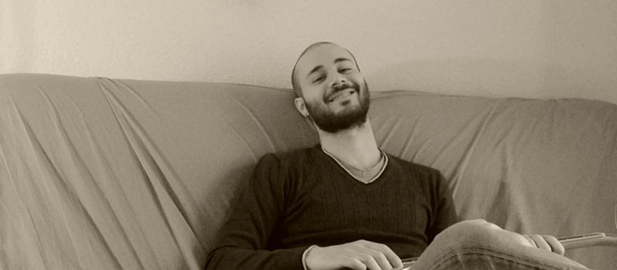 Vincenzo Di Sarno, il musicista di Torre Annunziata che canta per la... Birra Moretti