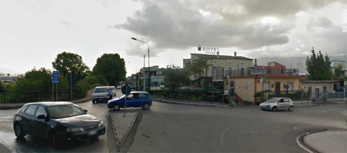 Via Ripuaria, altro incidente. I residenti: più sicurezza